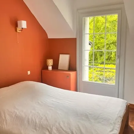 Maison En Bord De Loire Holiday home *