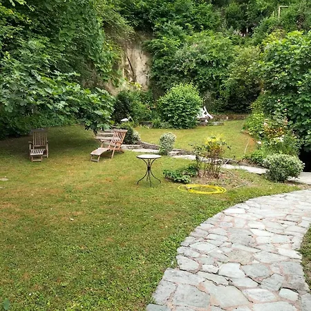 Holiday home Maison En Bord De Loire